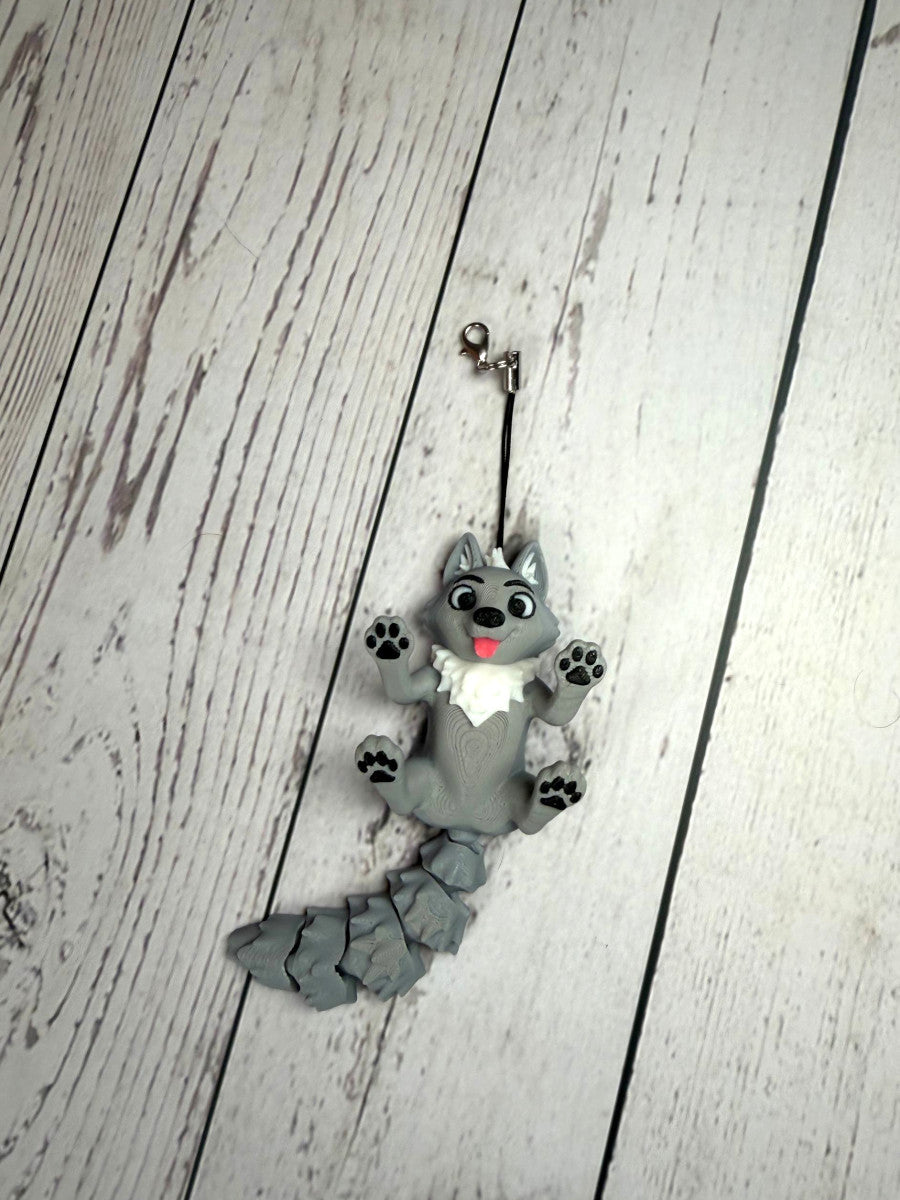 3D Printed Wolf Keychain with Flexible Tail